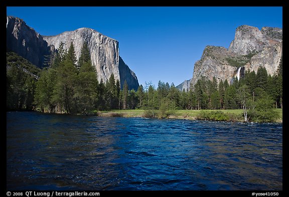 Valley View, Spring afternoon. Yosemite National Park (color)