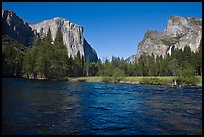 Valley View, Spring afternoon. Yosemite National Park, California, USA. (color)