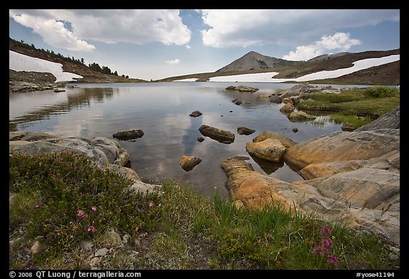 High alpine basin with Gaylor Lake. Yosemite National Park (color)