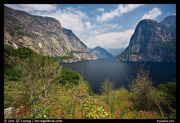 Wapama Fall, Hetch Hetchy Dome, Kolana Rock, Hetch Hetchy. Yosemite National Park (color)