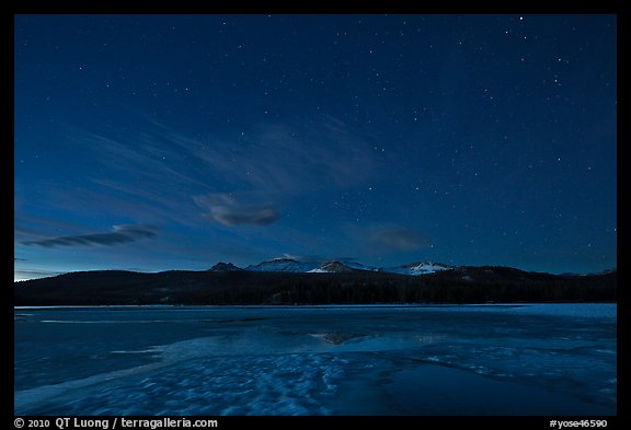 Snow-covered Twolumne Meadows by night. Yosemite National Park, California, USA.