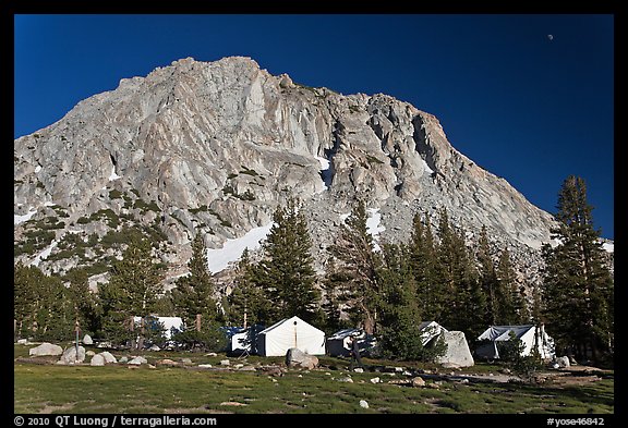 Tents of Sierra High camp, Vogelsang. Yosemite National Park, California, USA.