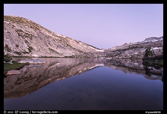 Vogelsang Lake at dusk. Yosemite National Park, California, USA.