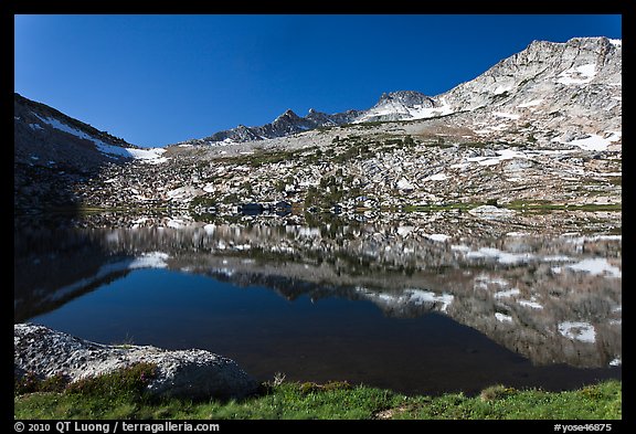 Alpine lake and peak, Vogelsang. Yosemite National Park, California, USA.