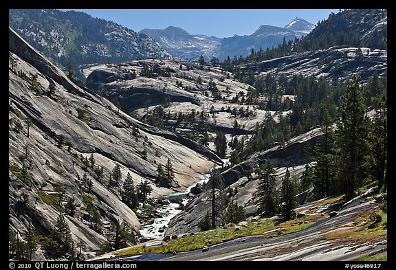 Upper Merced River Canyon view, morning. Yosemite National Park (color)