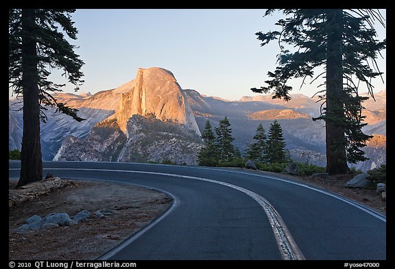 Road and Half-Dome. Yosemite National Park, California, USA.