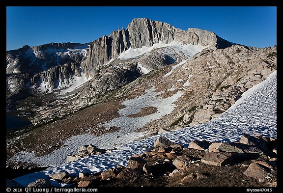 North Peak seen from McCabe Pass. Yosemite National Park, California, USA.