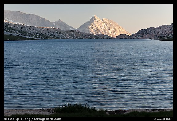 Roosevelt Lake and Ragged Peak. Yosemite National Park, California, USA.