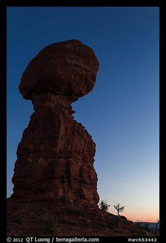 Balanced rock at dusk. Arches National Park (color)