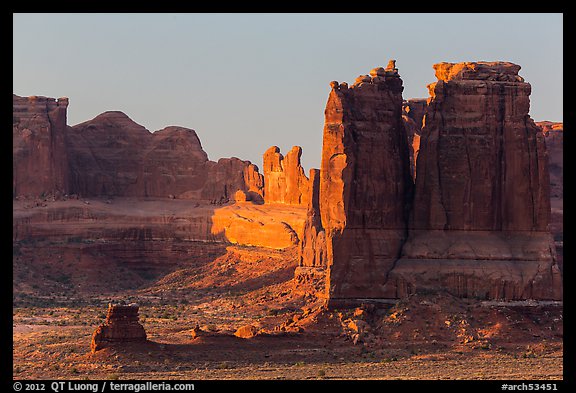 Picture/Photo: Organ and Courthouse Towers at sunrise. Arches National Park