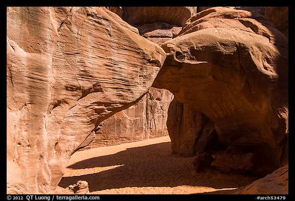 Sand Dune Arch. Arches National Park (color)