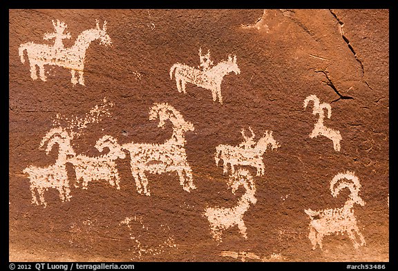 Ute Petroglyphs. Arches National Park (color)