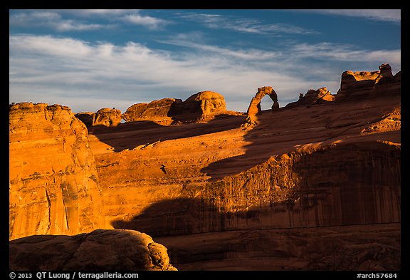 Delicate Arch and Winter Camp Wash Amphitheater. Arches National Park, Utah, USA.