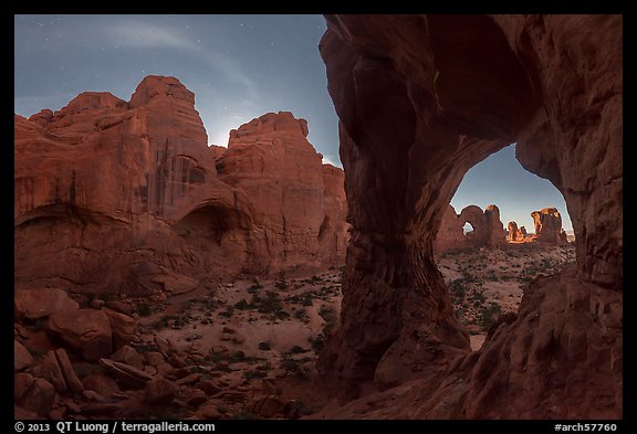 Cove of Arches and Cove Arch at night. Arches National Park, Utah, USA.