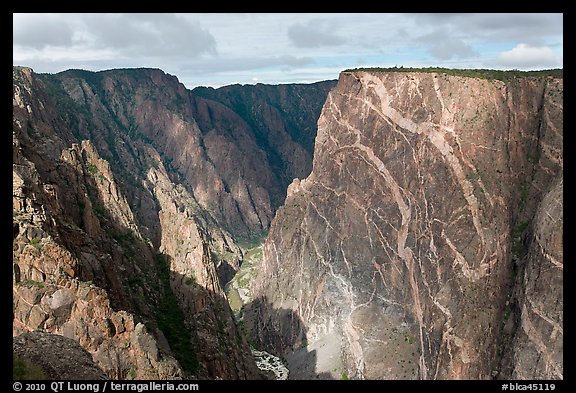 Painted wall from south rim. Black Canyon of the Gunnison National Park, Colorado, USA.