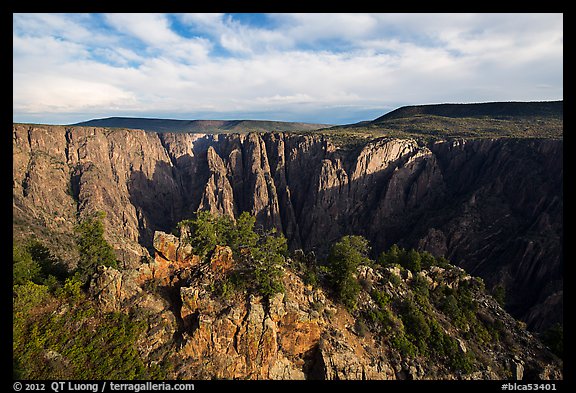 Wide view from Gunnison point. Black Canyon of the Gunnison National Park (color)