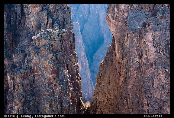 Canyon seen through notch, Rock Point. Black Canyon of the Gunnison National Park, Colorado, USA.