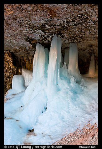 Thick ice stalictites in Mossy Cave. Bryce Canyon National Park, Utah, USA.