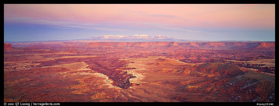 Canyon gorge and mountains in pastel colors, Island in the Sky. Canyonlands National Park, Utah, USA.