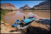 Jetboat and raft at Spanish Bottom. Canyonlands National Park, Utah, USA. (color)