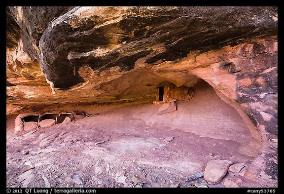 Ancient granary, Maze District. Canyonlands National Park, Utah, USA.