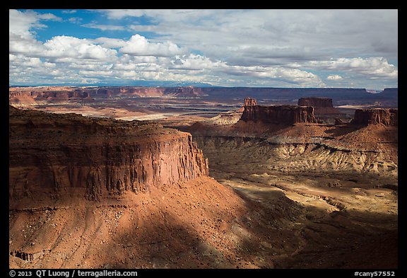 Mesas and canyons from High Spur, Orange Cliffs Unit, Glen Canyon National Recreation Area, Utah. USA (color)