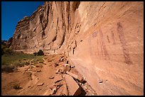 Rock art and cliff in Pictograph Fork. Canyonlands National Park, Utah, USA.