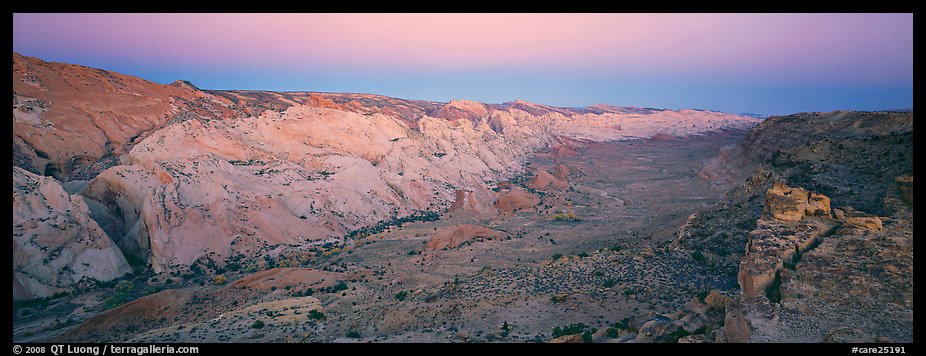 Waterpocket fold in pastel hues at dawn. Capitol Reef National Park, Utah, USA.