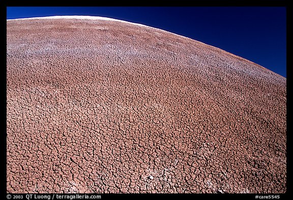 Curve of a bentonite hill, Nottom Bullfrog Road. Capitol Reef National Park (color)