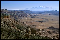 Upper Desert overlook, Cathedral Valley, mid-day. Capitol Reef National Park, Utah, USA.