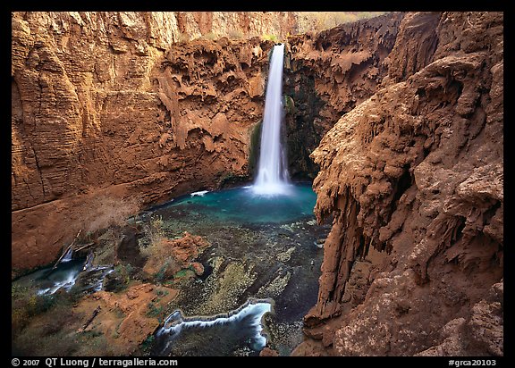 Mooney falls, Havasu Canyon. Grand Canyon National Park, Arizona, USA.