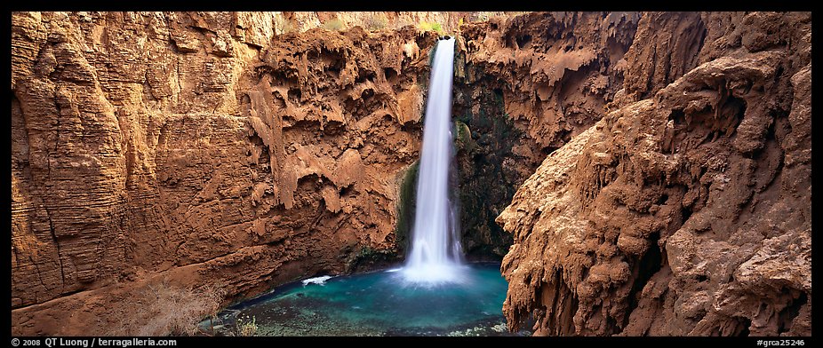 Mooney Fall and turquoise pool. Grand Canyon  National Park (color)