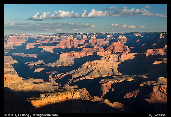 View from Moran Point, morning. Grand Canyon National Park, Arizona, USA.