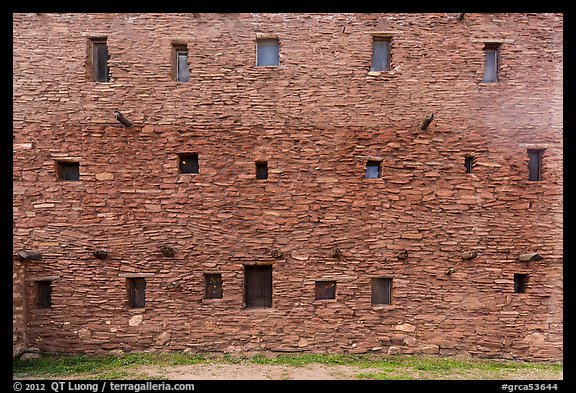 Hopi House back wall. Grand Canyon National Park (color)