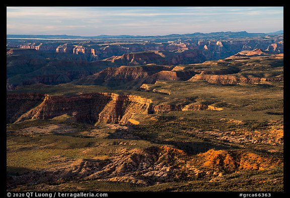 Grand Canyon from Twin Point at sunrise. Grand Canyon National Park (color)