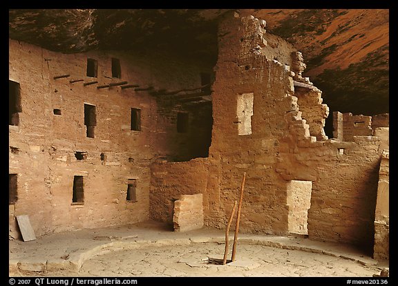 Kiva in Spruce Tree house. Mesa Verde National Park, Colorado, USA.