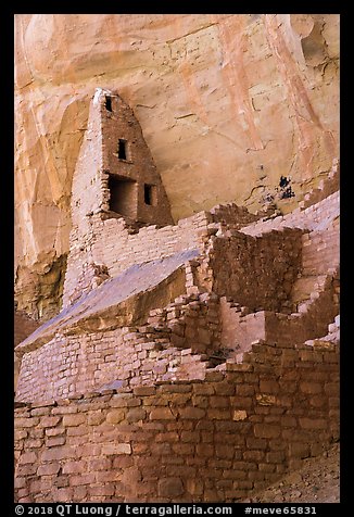 Multi-stored ancestral pueblo, Long House. Mesa Verde National Park, Colorado, USA.