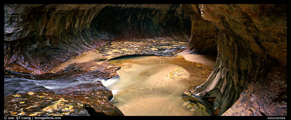 The Subway in autumn. Zion National Park (color)