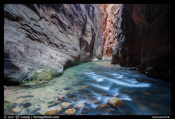 Narrows of the North Fork of the Virgin River. Zion National Park (color)