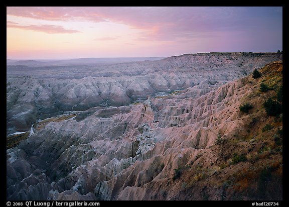 The Stronghold table, south unit, dawn. Badlands National Park (color)