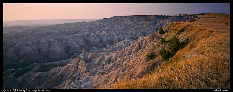 Badlands panorama seen from prairie edge, Stronghold Unit. Badlands National Park, South Dakota, USA.