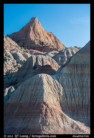 The Castle. Badlands National Park (color)