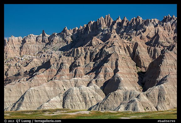 The Wall raising above prairie. Badlands National Park, South Dakota, USA.