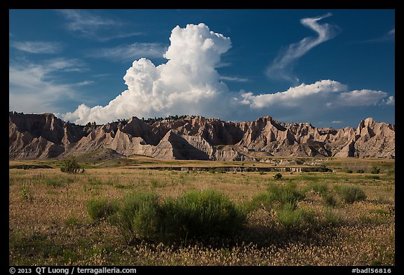 Cedar Butte, South Unit. Badlands National Park (color)