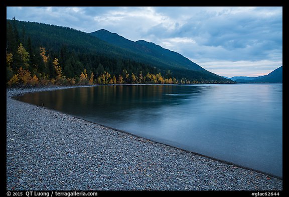 Gravel beach in autumn, Lake McDonald. Glacier National Park, Montana, USA.