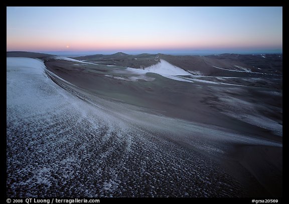 Sparse snow on the dunes at dawn. Great Sand Dunes National Park, Colorado, USA.