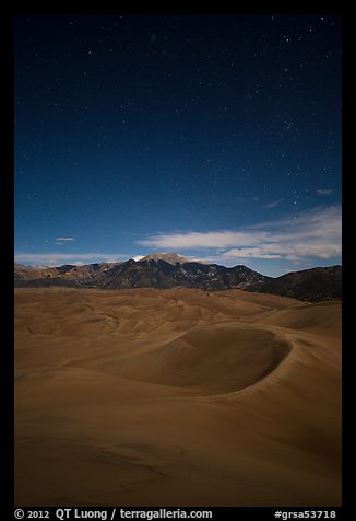 Dunes and Sangre de Cristo Mountains at night. Great Sand Dunes National Park, Colorado, USA.