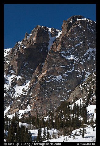 Craggy mountain in winter. Rocky Mountain National Park, Colorado, USA.