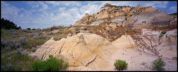 Multi-colored badland scenery. Theodore Roosevelt National Park, North Dakota, USA.