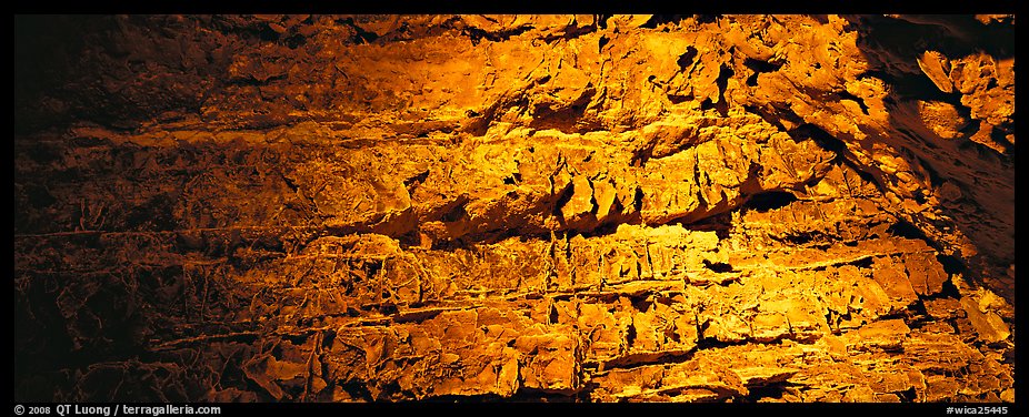 Cave walls. Wind Cave National Park (color)